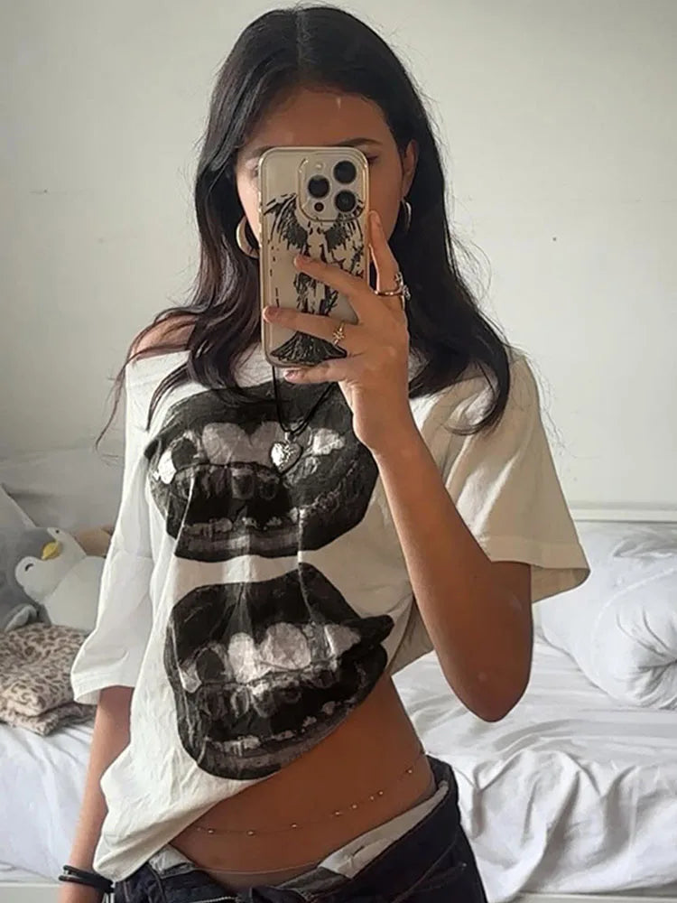Street Pop Graphic Tee — Oversized Fit